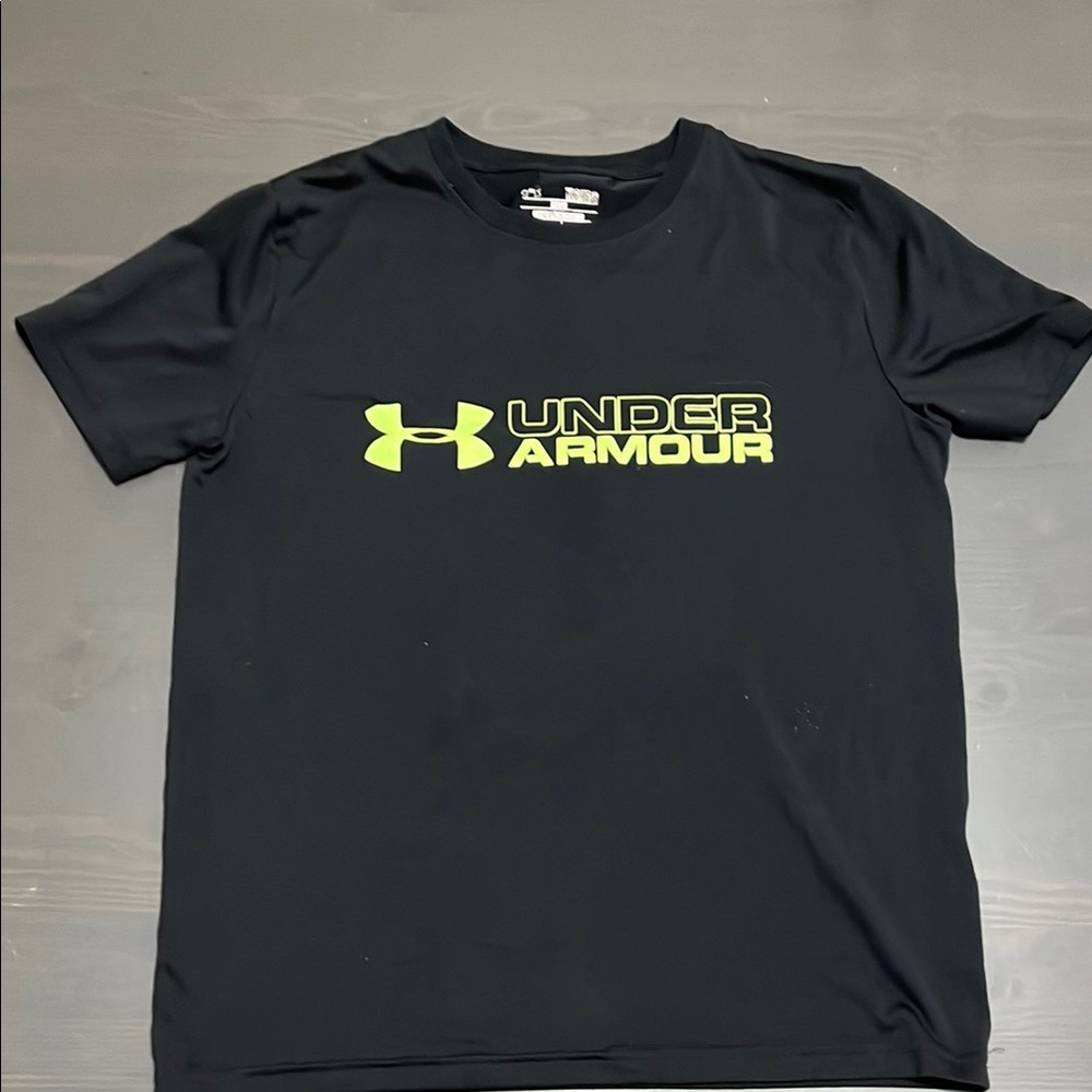 Under Armour Black Short Sleeve Tee with Bold Logo